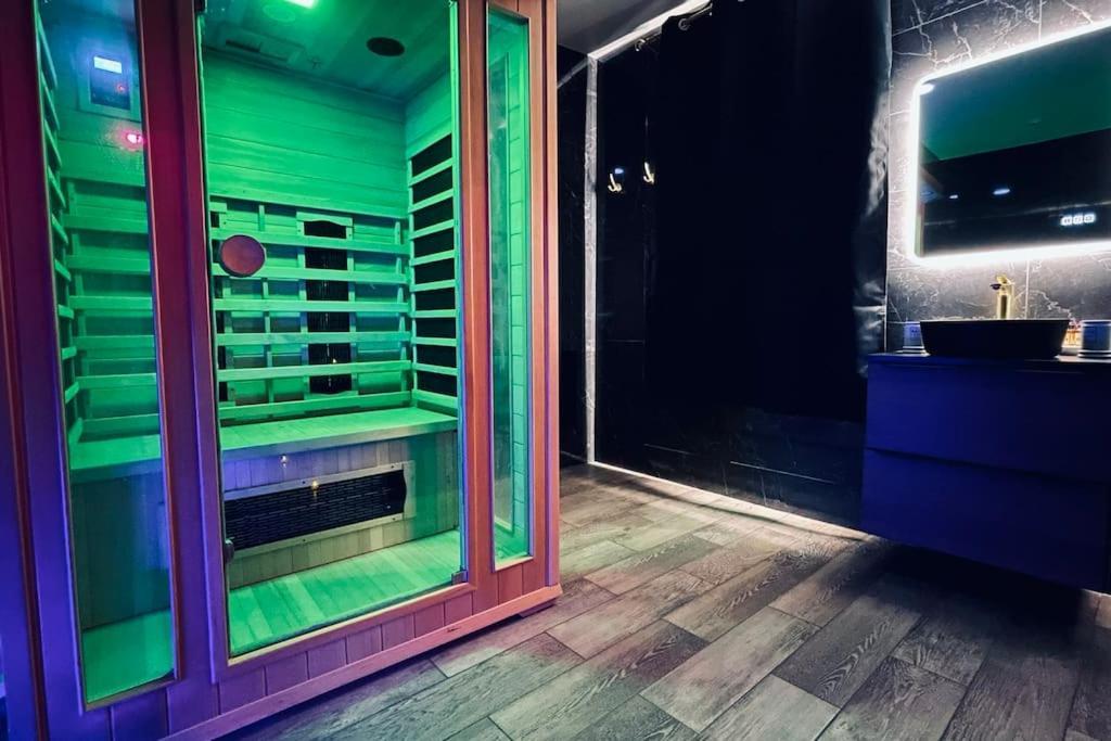 Appartement Le Baroque / Jacuzzi / Sauna