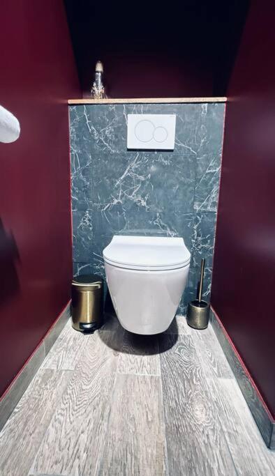 Le Baroque / Jacuzzi / Sauna Appartement *